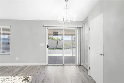 719 Carlitos Avenue Dining Area