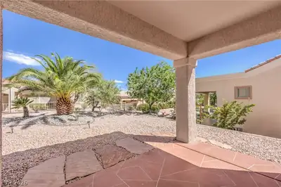 10700 Grand Cypress Avenue Patio