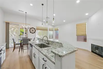 3027 Panorama Ridge Drive Kitchen