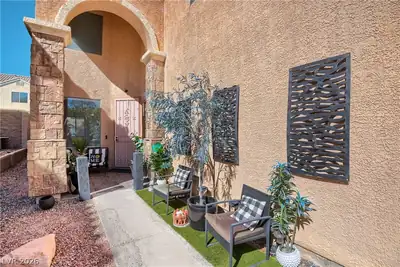 9008 Townbridge Avenue Las Vegas, NV 89149