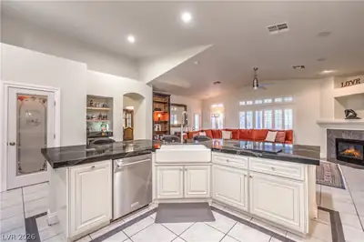 6102 Rocketman Circle, Las Vegas, NV 89149 Kitchen