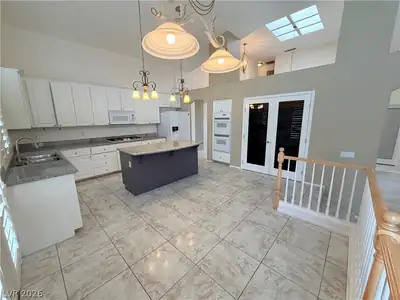 2121 Stone Croft Street Kitchen