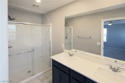 5322 Lazy Breeze Avenue Primary Bathroom