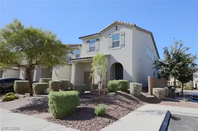 5322 Lazy Breeze Avenue Las Vegas, NV 89118
