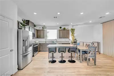 6830 Camino Real Street Kitchen