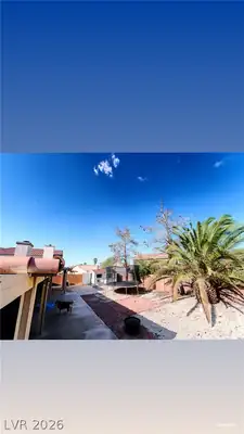 708 Canyon Country Circle Yard