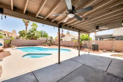 5322 Sandstone Drive Patio
