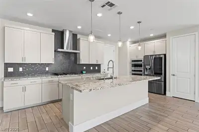 9584 Sard Lane Kitchen