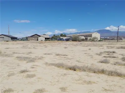 2110 East Casino Street Lot