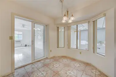 2925 Dry Ridge Court Dining Area