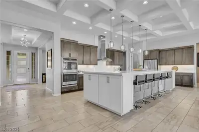 6200 Carol Butte Court Kitchen