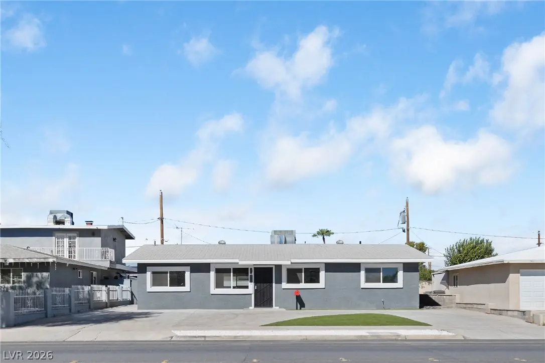 1674 D Street