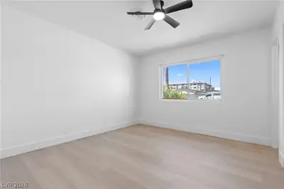 2532 Page Street Primary Bedroom