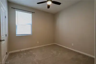 8494 Torozo Avenue Bedroom