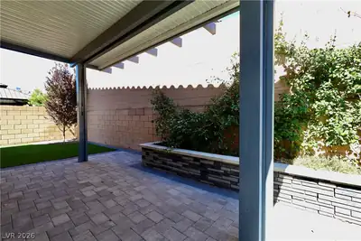 8494 Torozo Avenue Patio