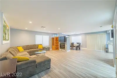 4565 South Bonita Vista Street Living Room