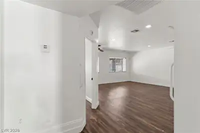 2109 Verdinal Drive Primary Bedroom