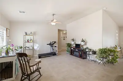 4940 Stubblefield Drive Living Room