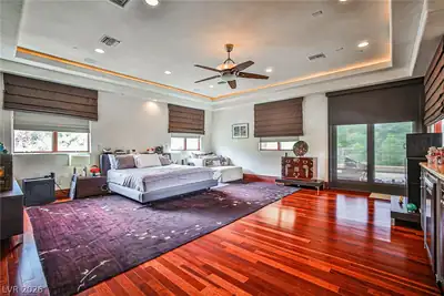 2 Sardana Court Primary Bedroom