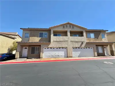 62 Blue Beak Way Front of Structure