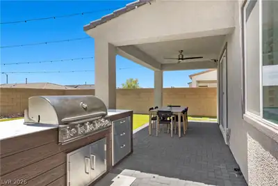 8836 Scalpay Street Patio