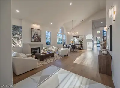 8800 Lusso Court Living Room