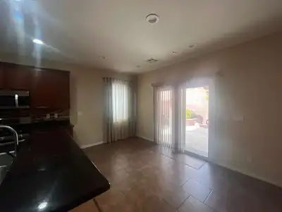 9763 White Lilac Street Dining Area