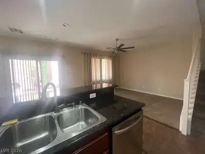 9763 White Lilac Street Kitchen