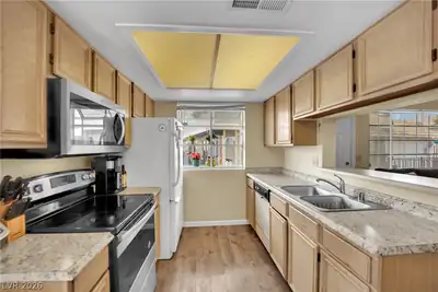 5340 Rod Court 102 Kitchen