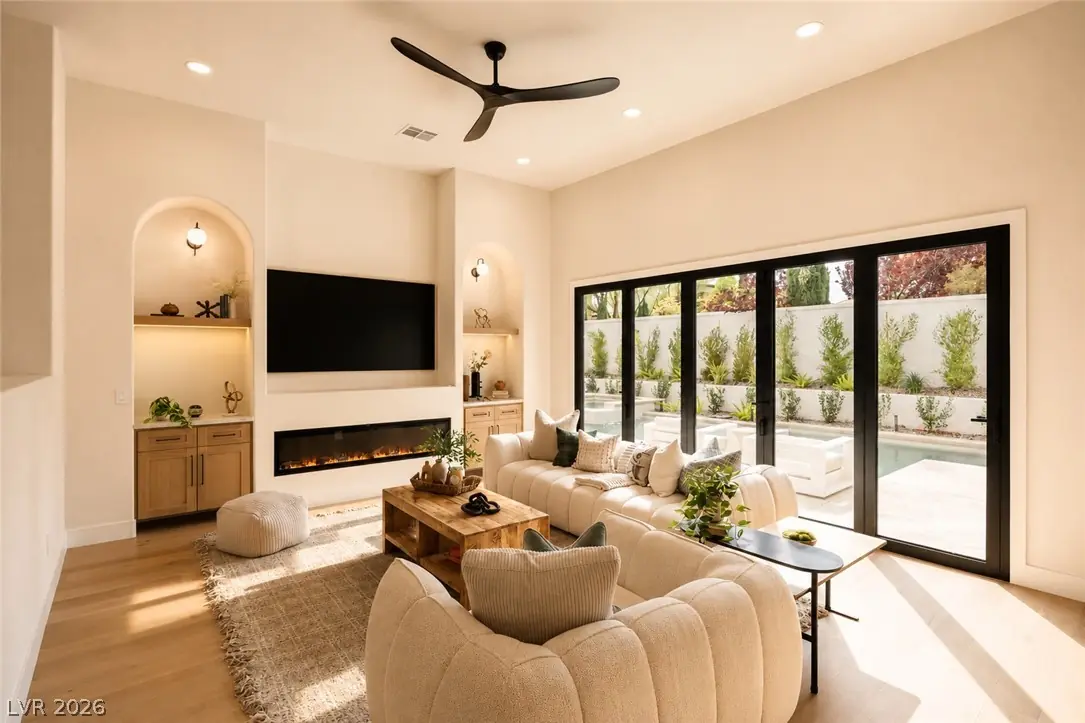 305 Prince Charming Court