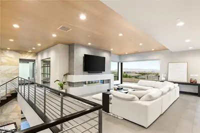 11142 San Terrazo Place Living Room