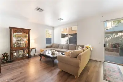 1844 Arch Stone Avenue Living Room