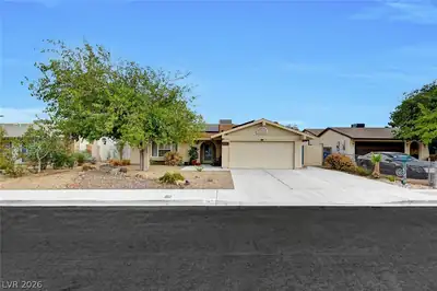5817 Mary Way 