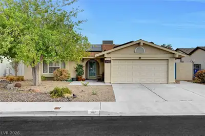 5817 Mary Way 