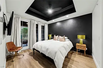 36 Via Vasari 101 Bedroom