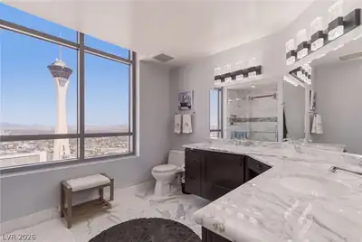 200 West Sahara Avenue 4004 Primary Bathroom