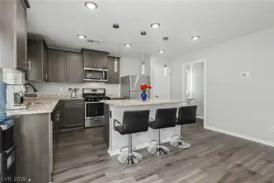6519 Baylyn Court Kitchen