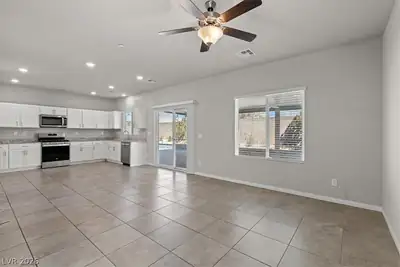 7910 Diamond Sky Avenue Living Room