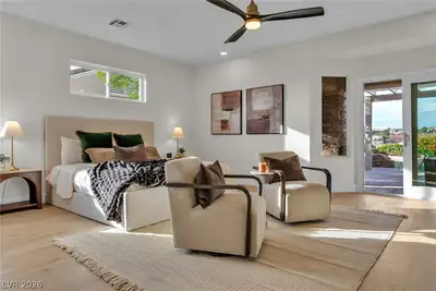 2734 Cherrydale Falls Drive Bedroom