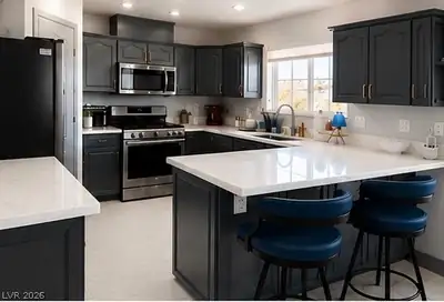 908 Rhyolite Terrace Kitchen