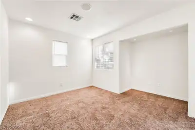 9158 WHITE ROCK PEAK Street Bedroom