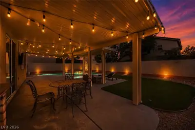 9797 Vista Crest Avenue Patio