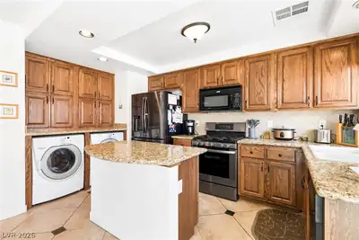 6229 White Point Court Kitchen