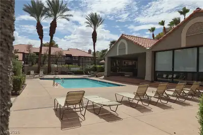 5008 South Rainbow Boulevard 105 Pool