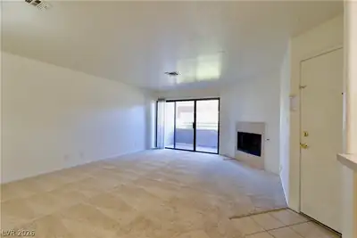 5008 South Rainbow Boulevard 105, Las Vegas, NV 89118 Living Room