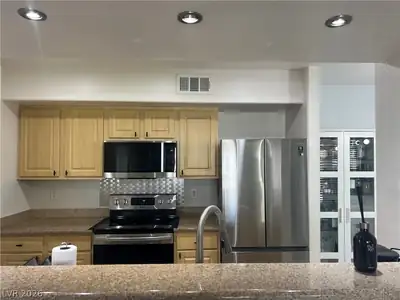8000 West Badura Avenue 2119 Kitchen
