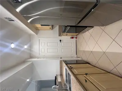 8000 West Badura Avenue 2119 Kitchen