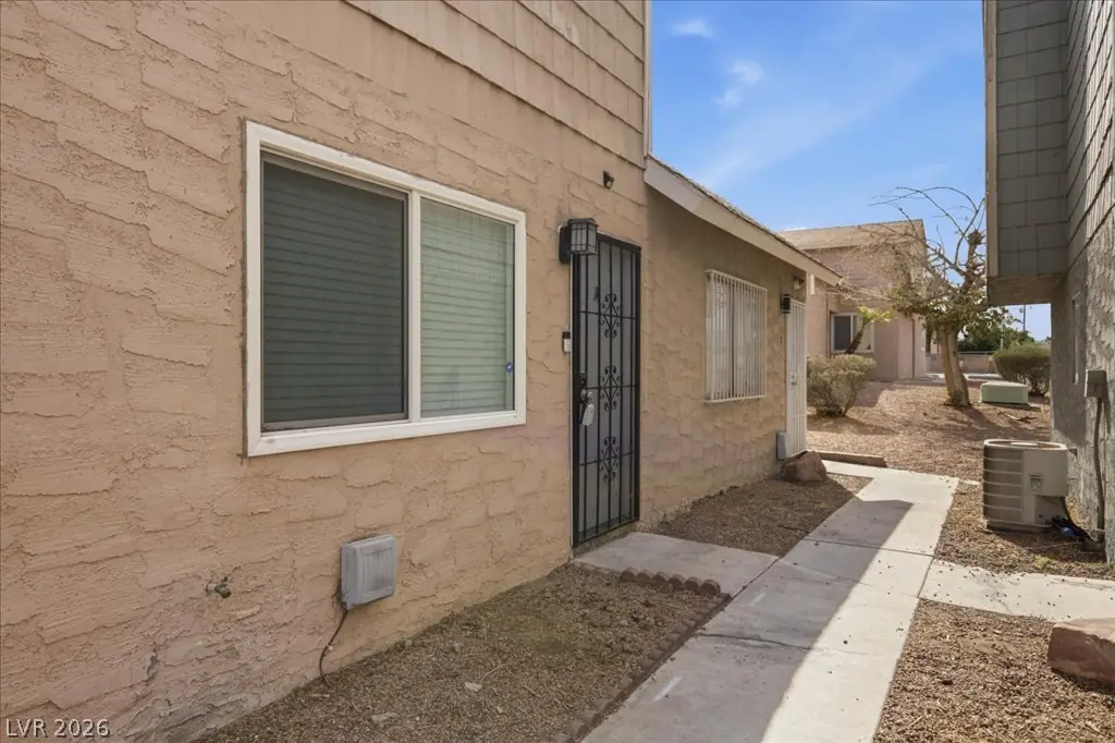 5117 Greene Lane A