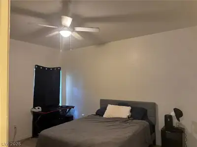 8250 North Grand Canyon Drive 2003 Bedroom