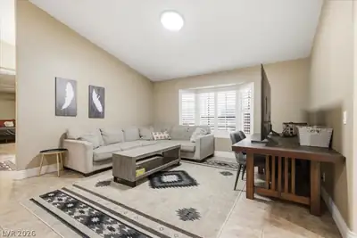 6191 Lindell Road Living Room